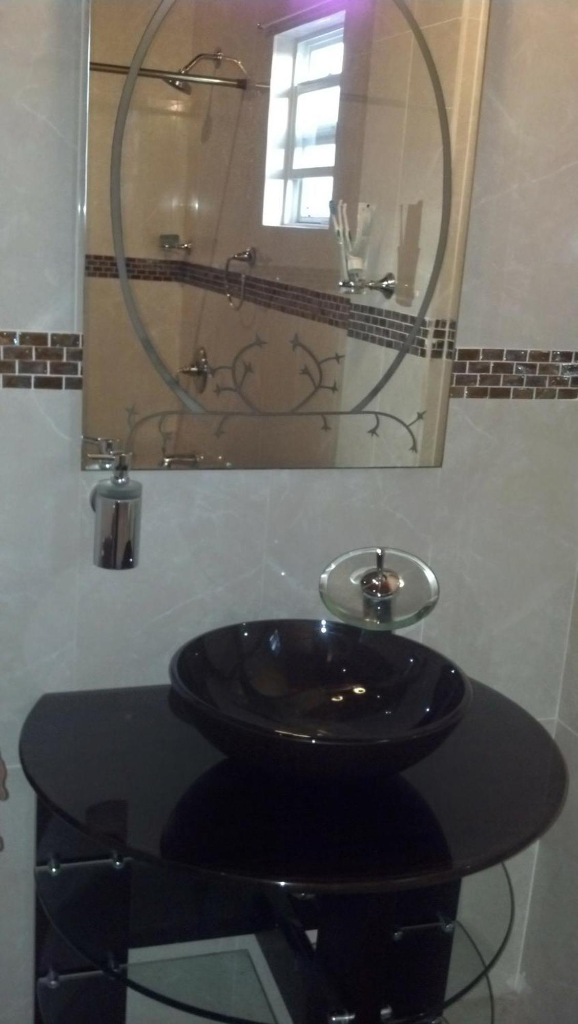 Zeus Estate Guesthouse 세인트존스 외부 사진